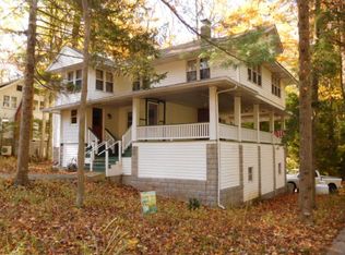 101 Heights Ave, Mount Gretna, PA 17064