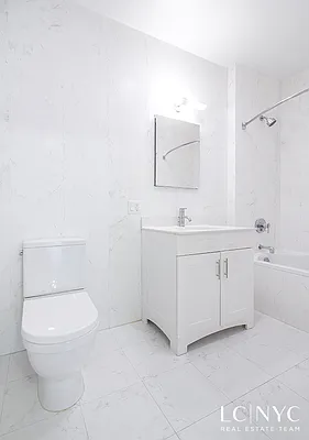 Rented by Keller Williams NYC | media 8