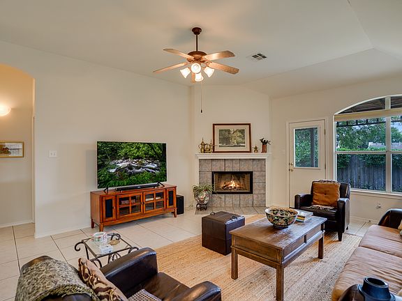 5th image of 7701 Black Mountain Dr