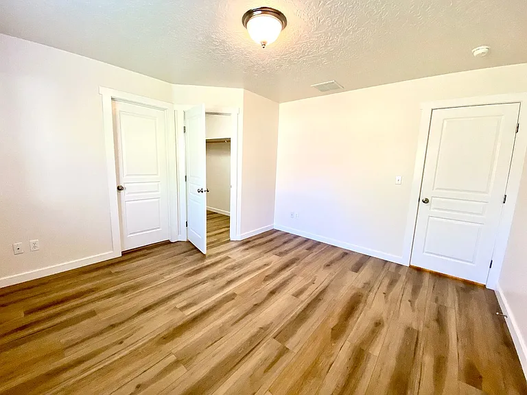 1014 N Manship Ave — Photo 21