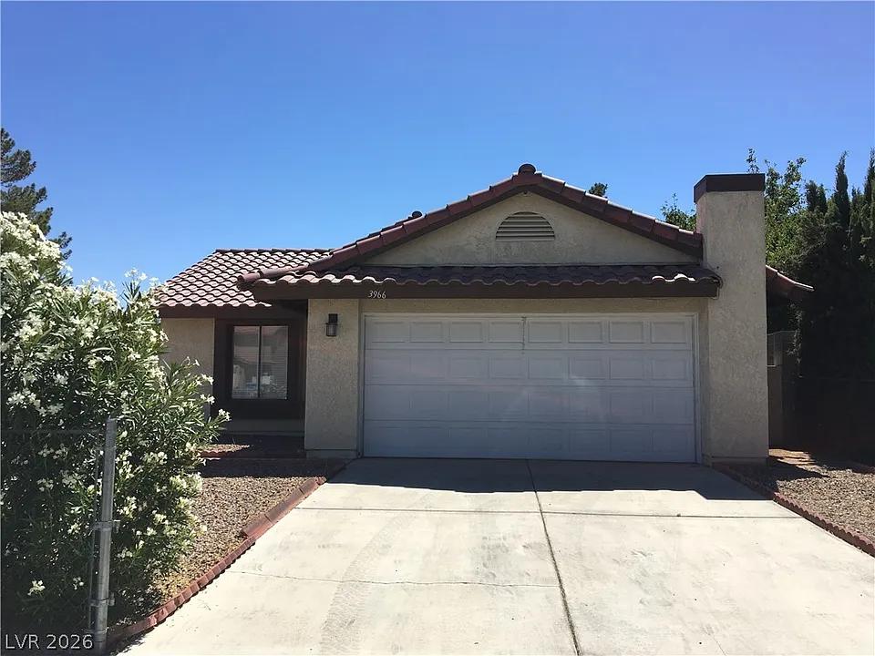 3966 Avocado Dr