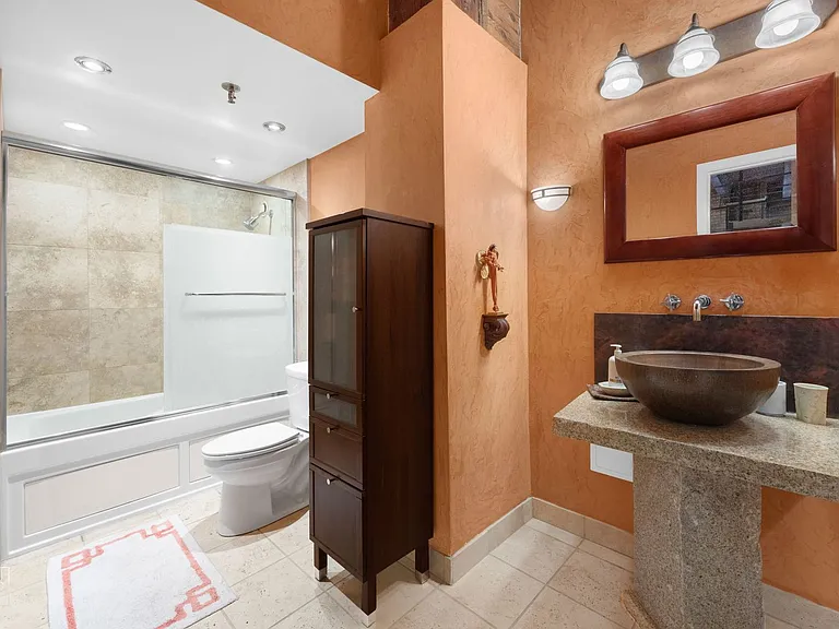 540 N Lake Shore Dr #206 — Photo 8