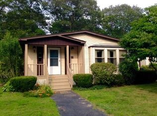 8 Baywood St, Rockland, MA 02370