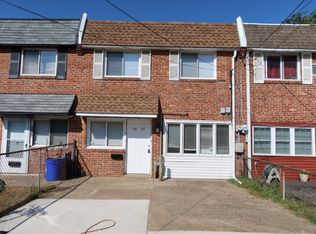 2427 Arnold St, Camden, NJ 08104