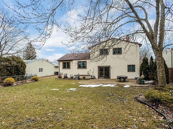 2nd image of 1787 Manchester Dr