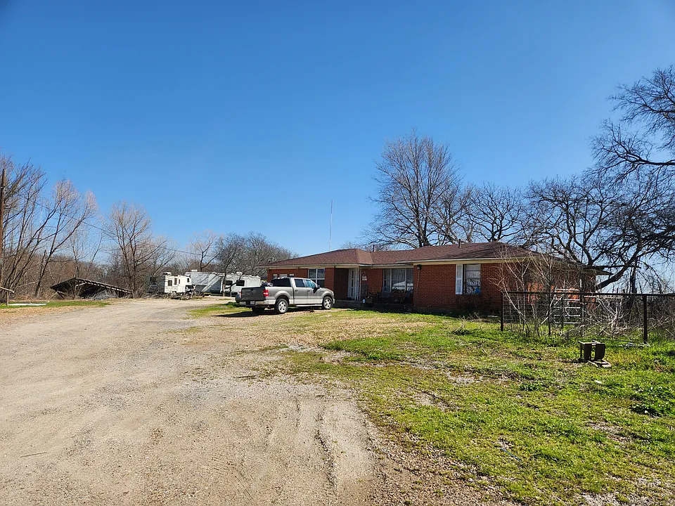 6168 County Road 988