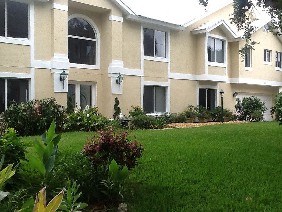Gracious Two Story on ICW