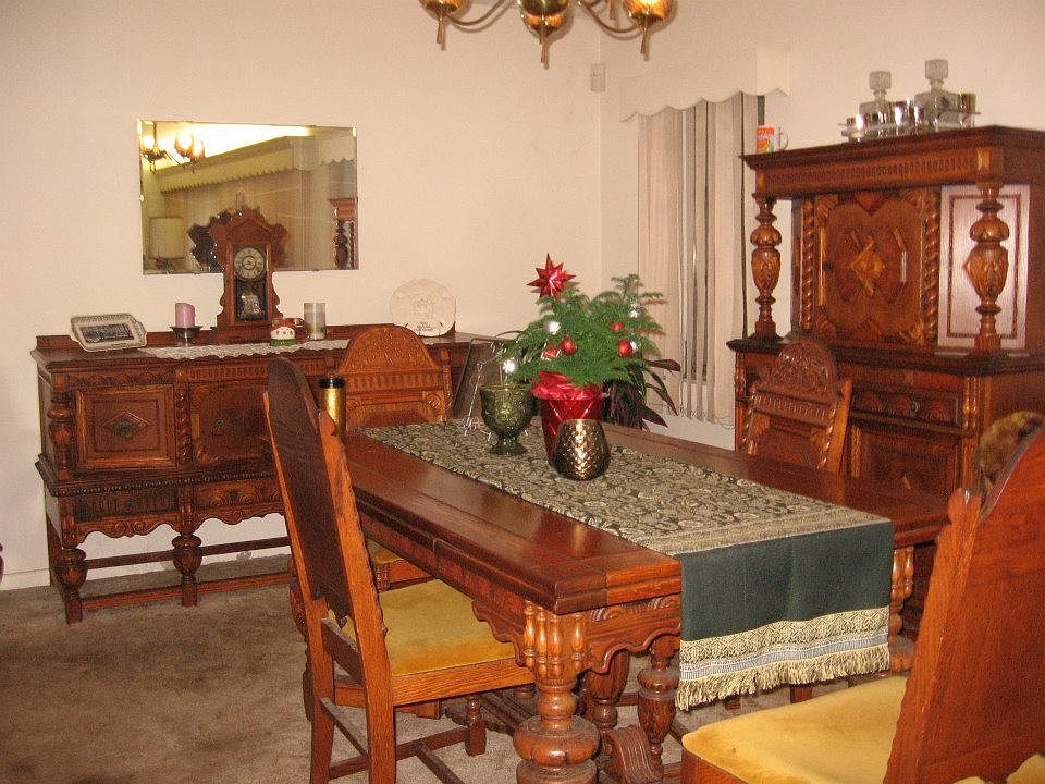 2nd image of 1205 Neville Ave