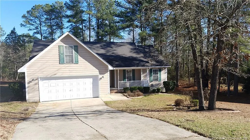 104 Bayou Ct — Photo 1