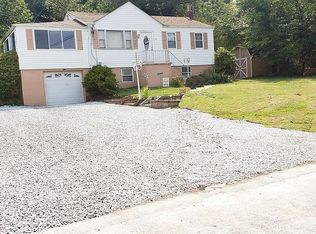 147 Beech Rd, Pittsburgh, PA 15239