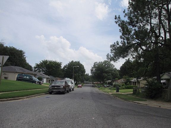 4th image of 4073 Archer Dr