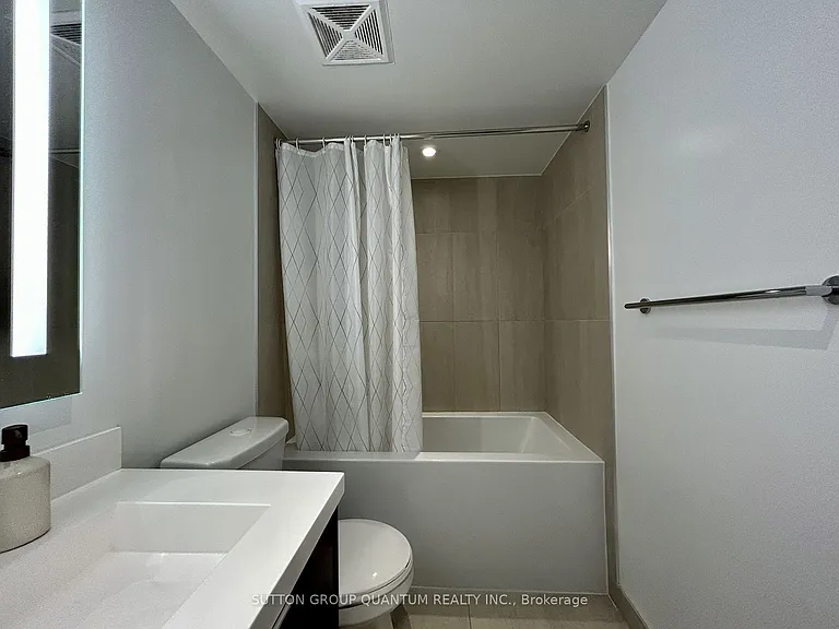 5 Mabelle Ave #1532 — Photo 17