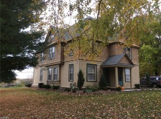 31 & 33 E Case Dr, Hudson, OH 44236