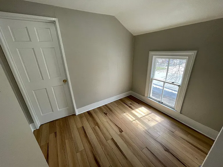 223 Chestnut St — Photo 6