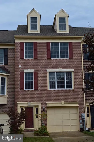 907 Hidden Moss Dr Photo 1