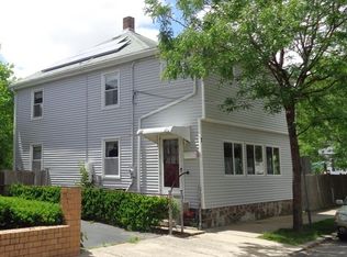 3 Irving St, Salem, MA 01970