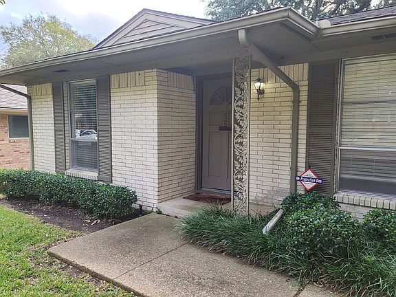 2nd image of 7436 Brentcove Cir
