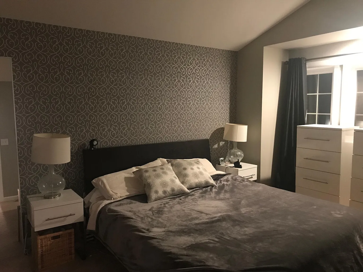 3 bed, 2.5 bath, 1159 sqft, $3,450 — Photo 4