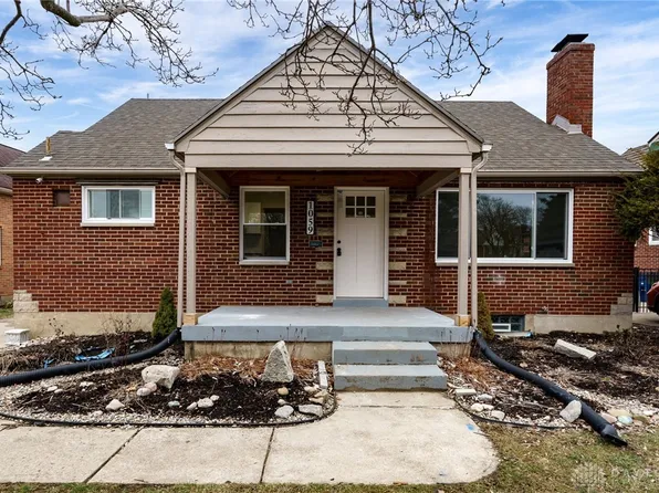1059 Broadmoor Dr, Dayton, OH 45419