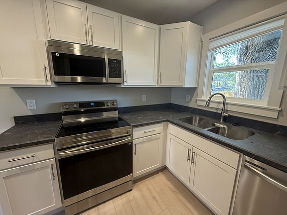 5th image of 1002 N 25th St