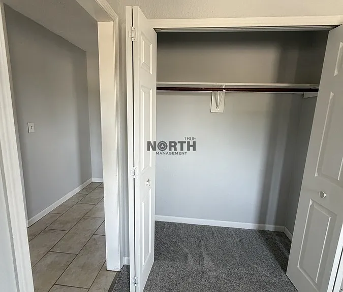 1717 Nokomis St — Photo 16
