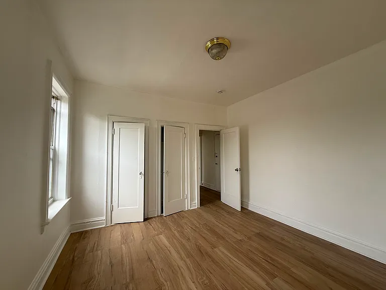 34 Kensington Ave #D2 — Photo 4