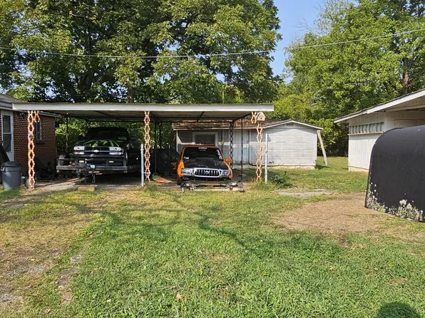 103 Donnelly St, Rossville, GA 30741