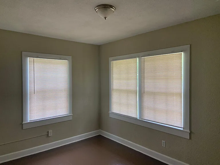 8277 Cheryl Ann Ln — Photo 10