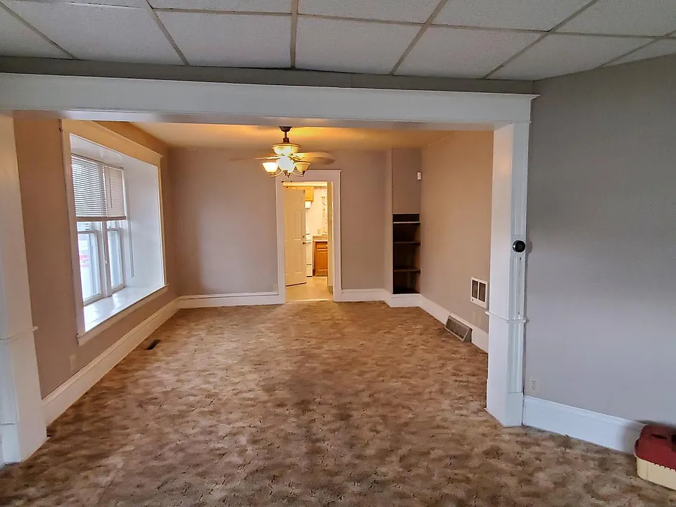Another view from the Living room towards the dining room and kitchen