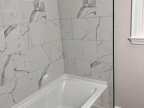 5th image of 1950 S Tidwells Rd