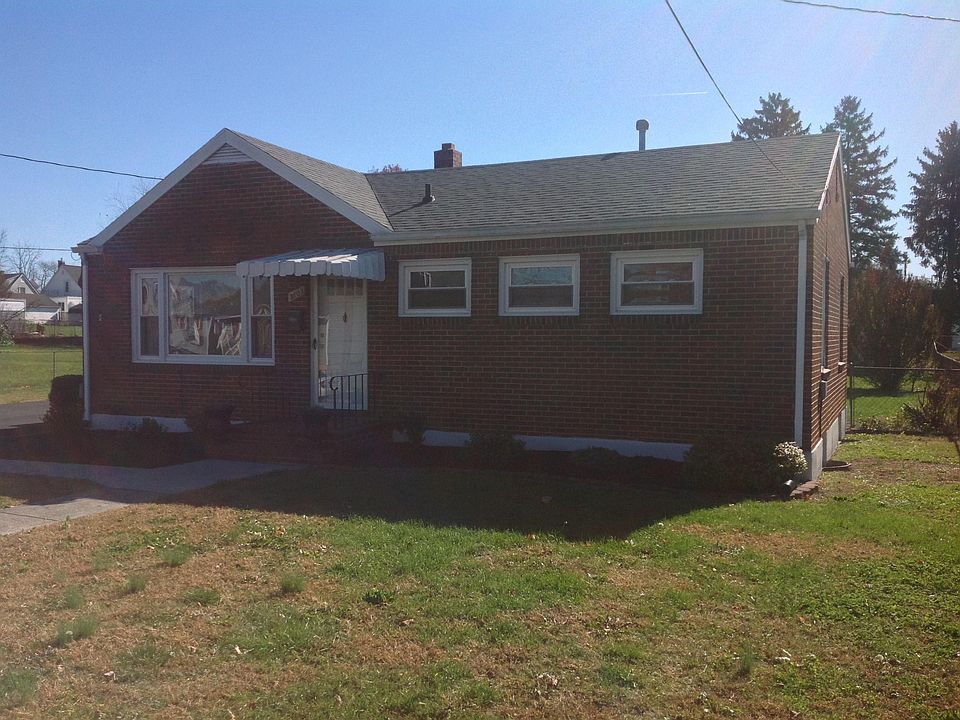 1st image of 3105 Oaklawn Ave NW