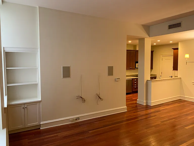 59 N 3rd St #2B — Photo 4