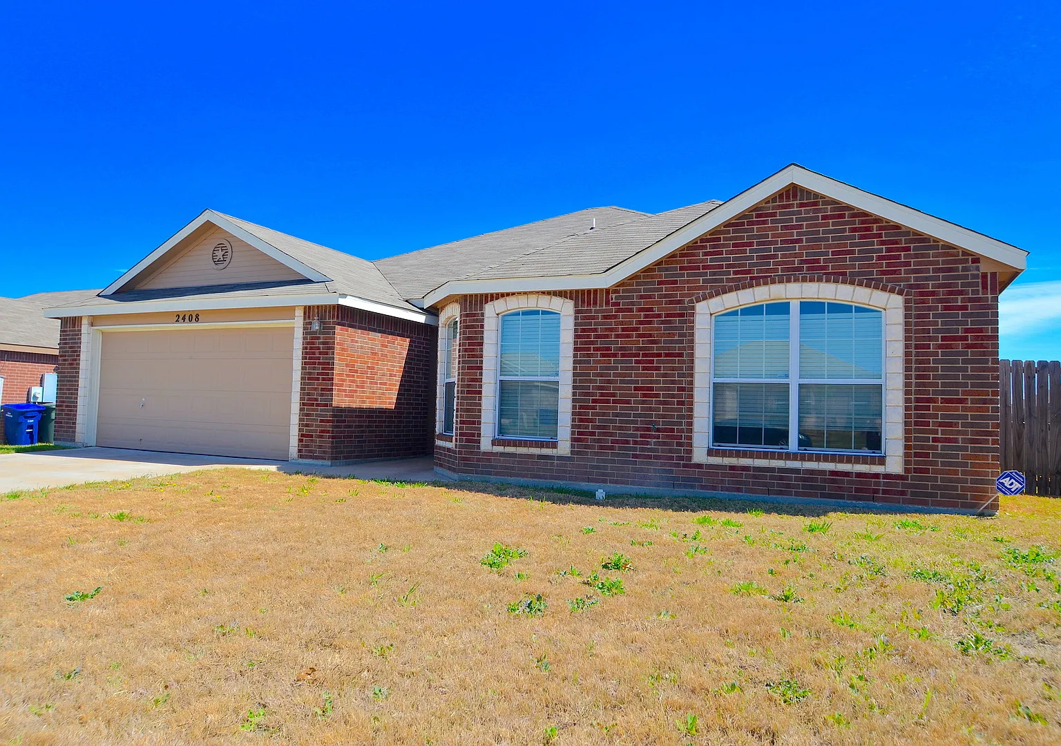 Gorgeous 4 Bed/2 Bath Home In House Creek!! — Photo 1