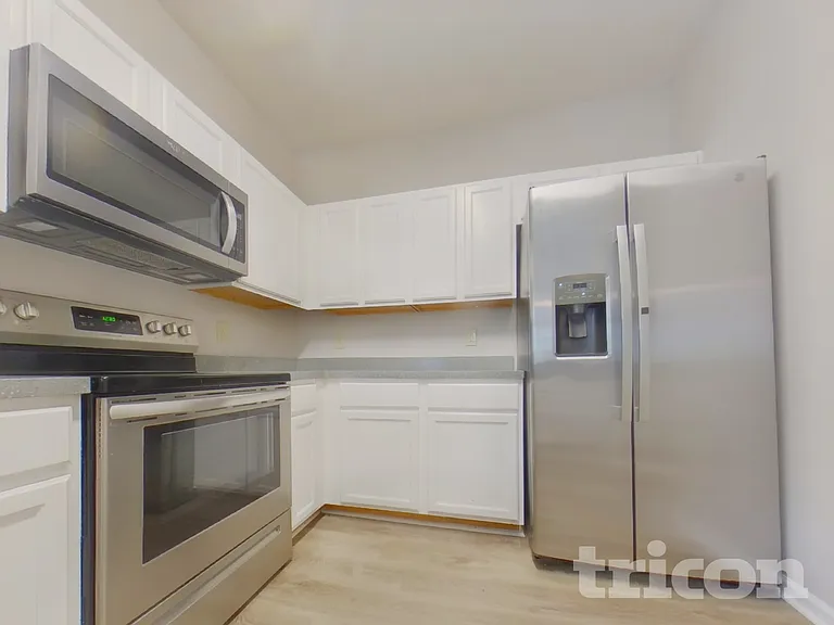 35 Wyndham Ct SE — Photo 5