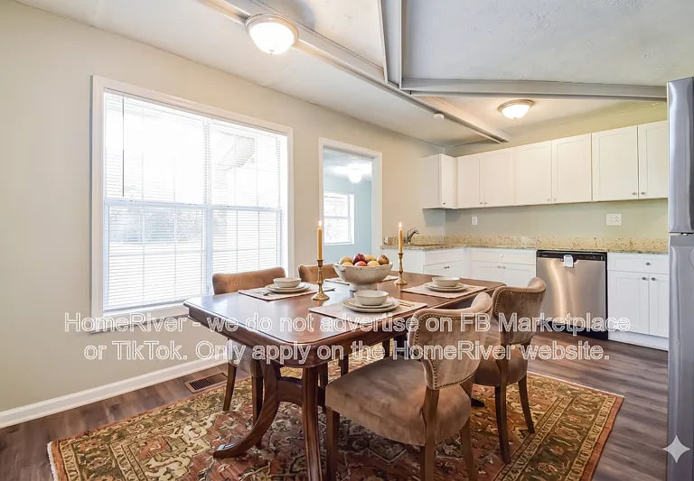 18 Westgate Park Dr — Photo 3