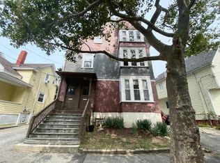 171 Montgomery Ave, Providence, RI 02905