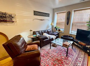 1453 W Cortez St APT 1, Chicago, IL 60642