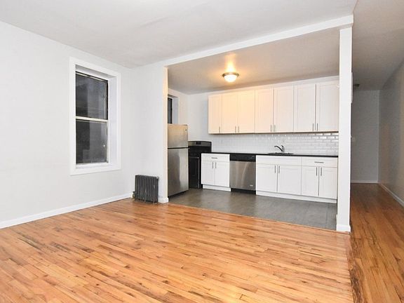 2nd image of 650 W 177th St APT 4
