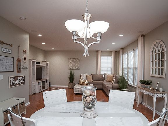 4th image of 2335 Majestic Prince Ln
