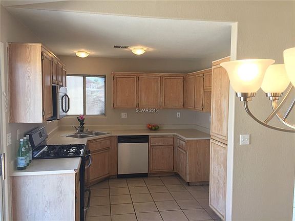 5th image of 3712 Leatherwood Cir