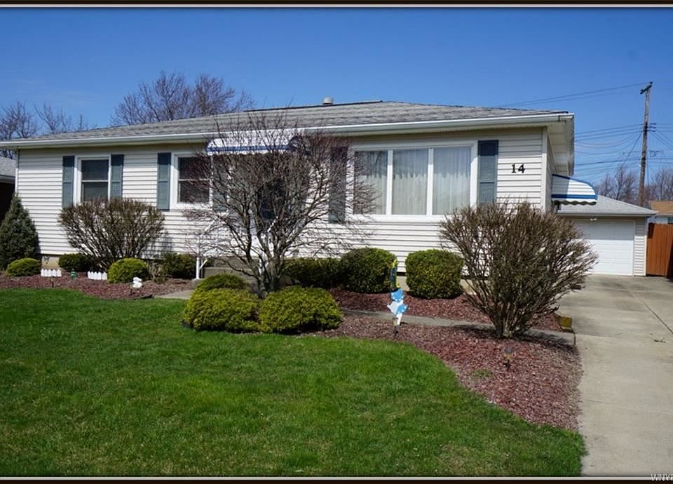 1st image of 14 Dover Dr
