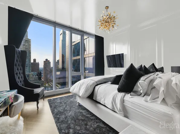 217 West 57th Street image 6 of 27