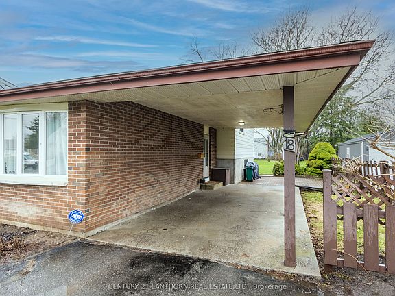 3rd image of 18 Glendale Rd