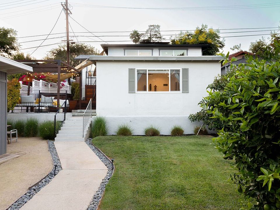 1st image of 4267 Yosemite Way