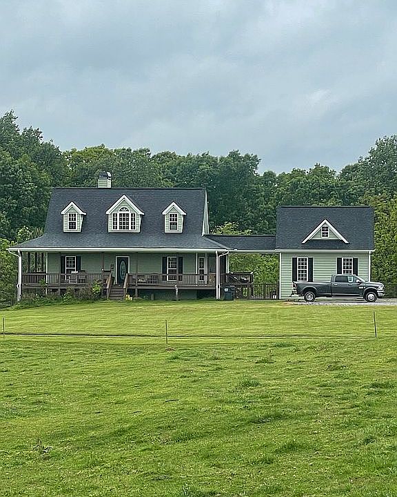1st image of 3824 Blackstock Rd