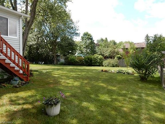 5th image of 1061 Wellfleet Dr