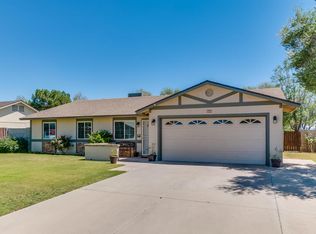 9055 W Harmont Dr, Peoria, AZ 85345
