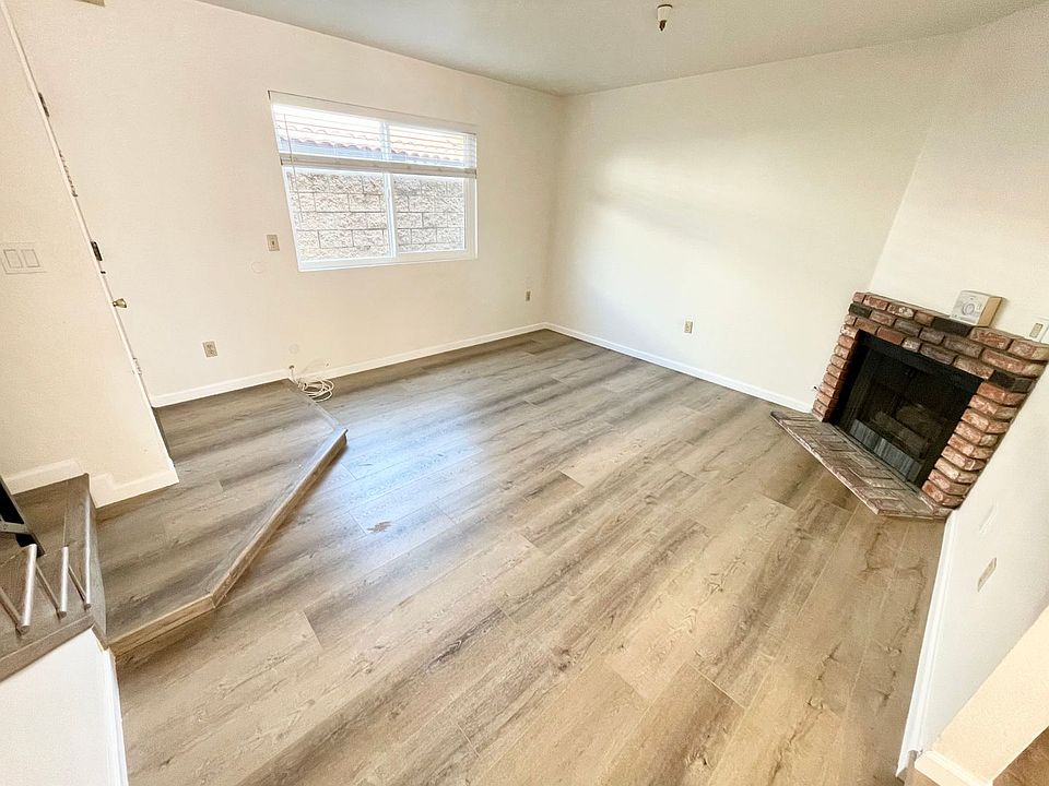 1st image of 3217 Sherwood Ave APT 4