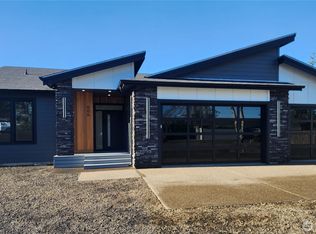 606 Huckleberry Ct SE, Ocean Shores, WA