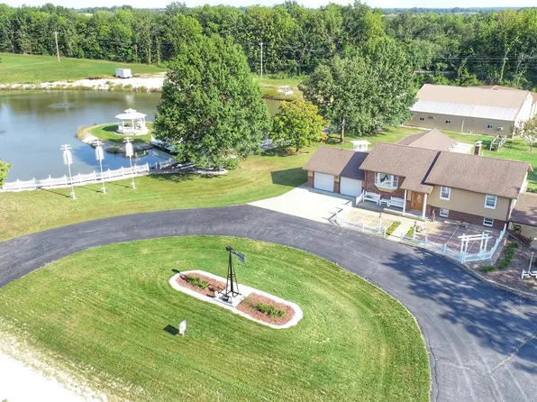 13033 Prairie Lick Rd, Boonville, MO 65233